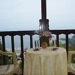 Alkmini 3*