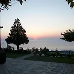 Alkmini 3*