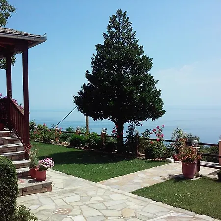 Guest house Alkmini 2*