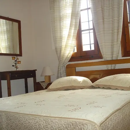 Guest house Alkmini