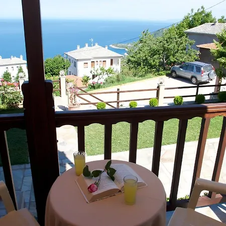 Alkmini 2* Agios Dimitrios (Magnesia)
