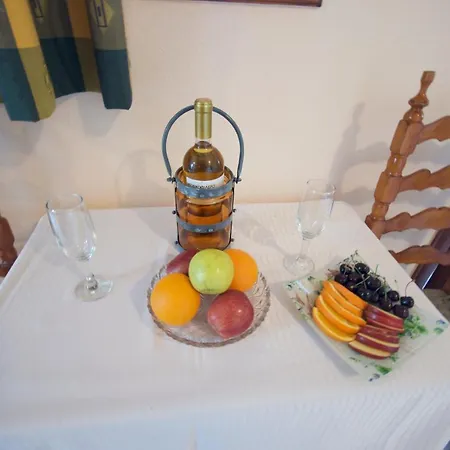 Alkmini Guest house